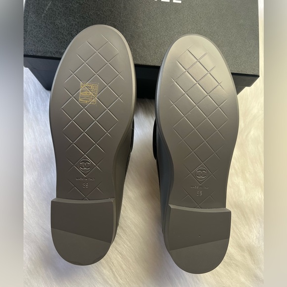 🔥CHANEL Loafers - Picture 9 of 11